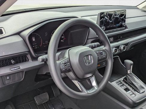 New 2025 Honda CR-V EX image 3