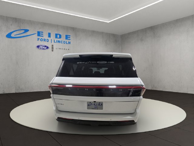 New 2027 Lincoln Navigator L Reserve w/ Jet Appearance Package AWD/4WD image 6