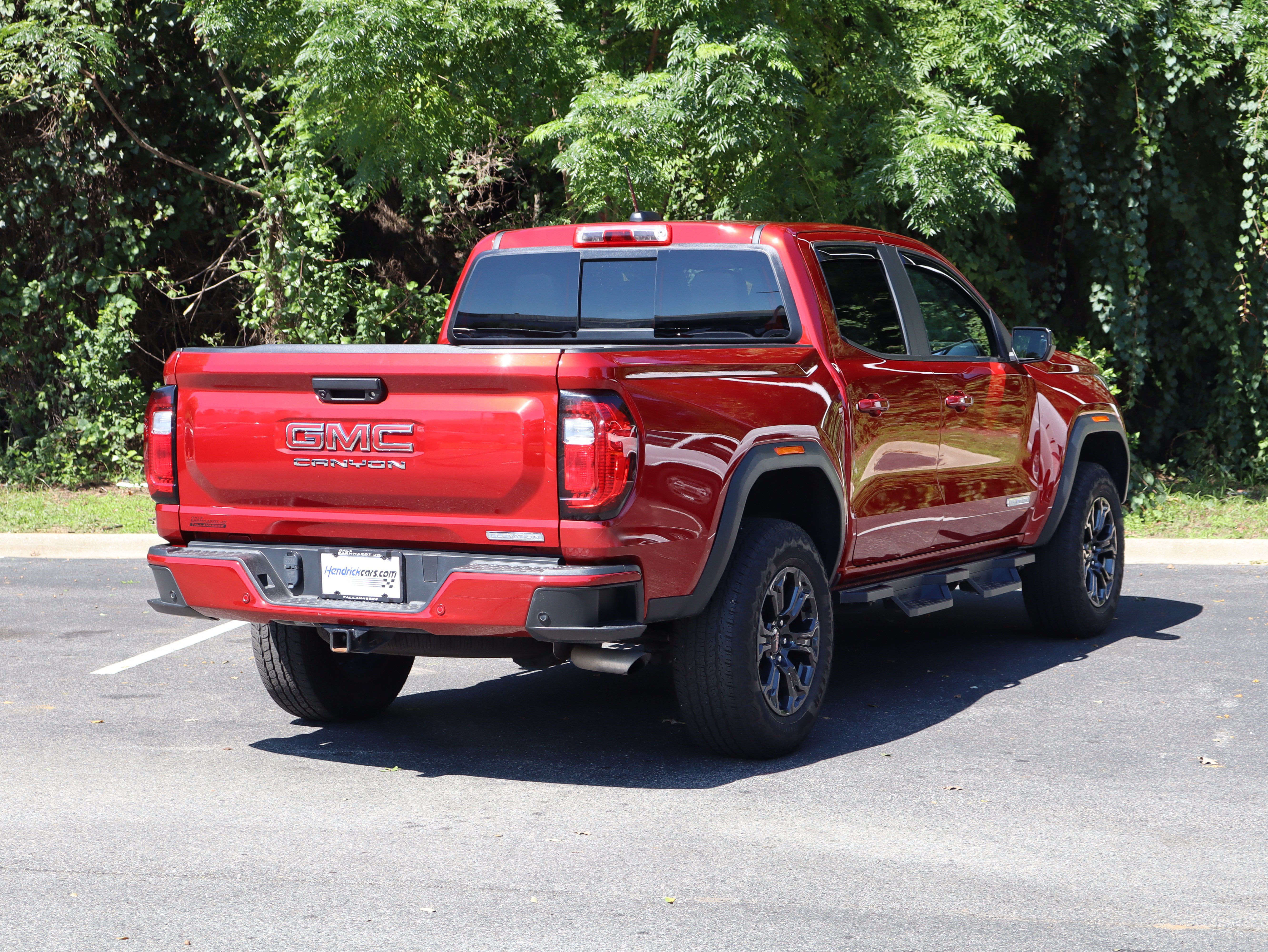Used 2025 GMC Canyon Elevation w/ Convenience Package RWD image 10