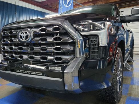 Used 2023 Toyota Tundra Platinum image 87