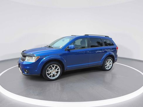 Used 2015 Dodge Journey SXT w/ Flexible Seating Group FWD image 4