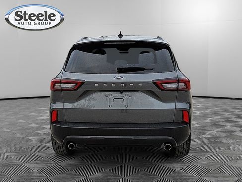 Used 2025 Ford Escape ST-Line image 4
