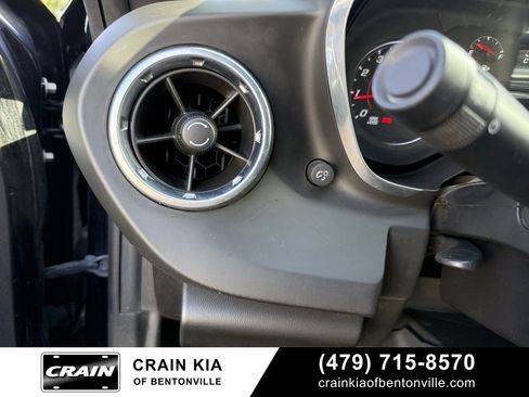 Used 2017 Chevrolet Camaro LT image 10