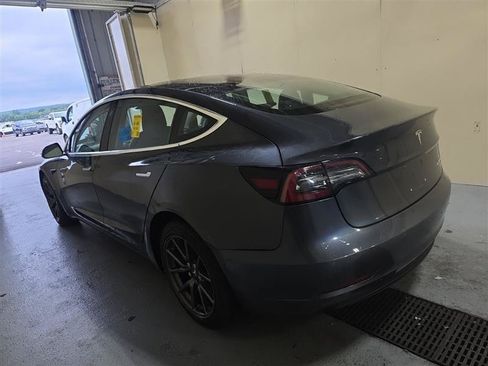 Used 2018 Tesla Model 3 Long Range AWD/4WD image 6