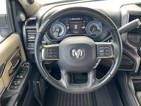 Used 2022 RAM 3500 Limited AWD/4WD image 26