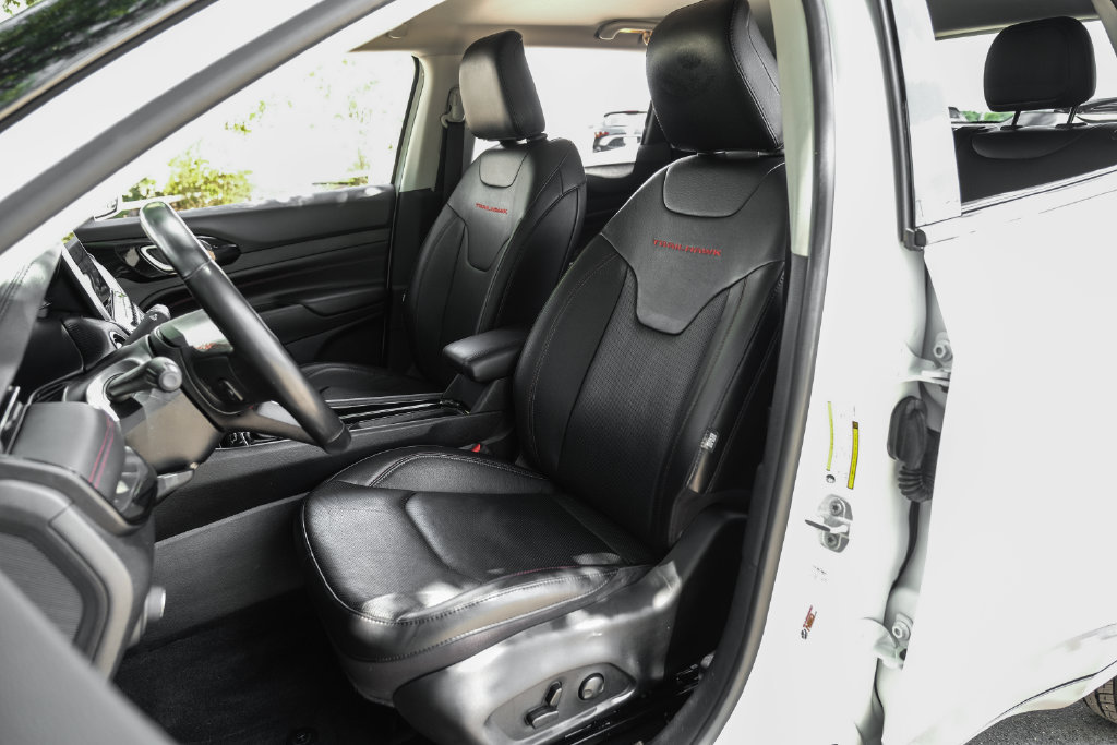 Used 2022 Jeep Compass Trailhawk w/ Trailhawk Elite Group AWD/4WD image 8