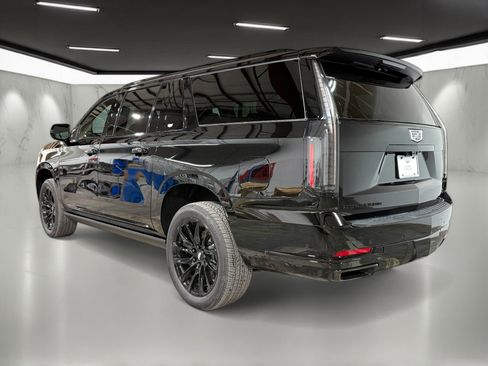 New 2026 Cadillac Escalade ESV Sport image 3