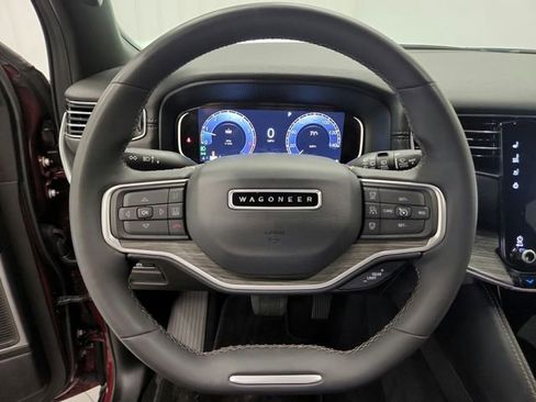 Used 2024 Jeep Wagoneer L Series II w/ Flexible Seating Group AWD/4WD image 20