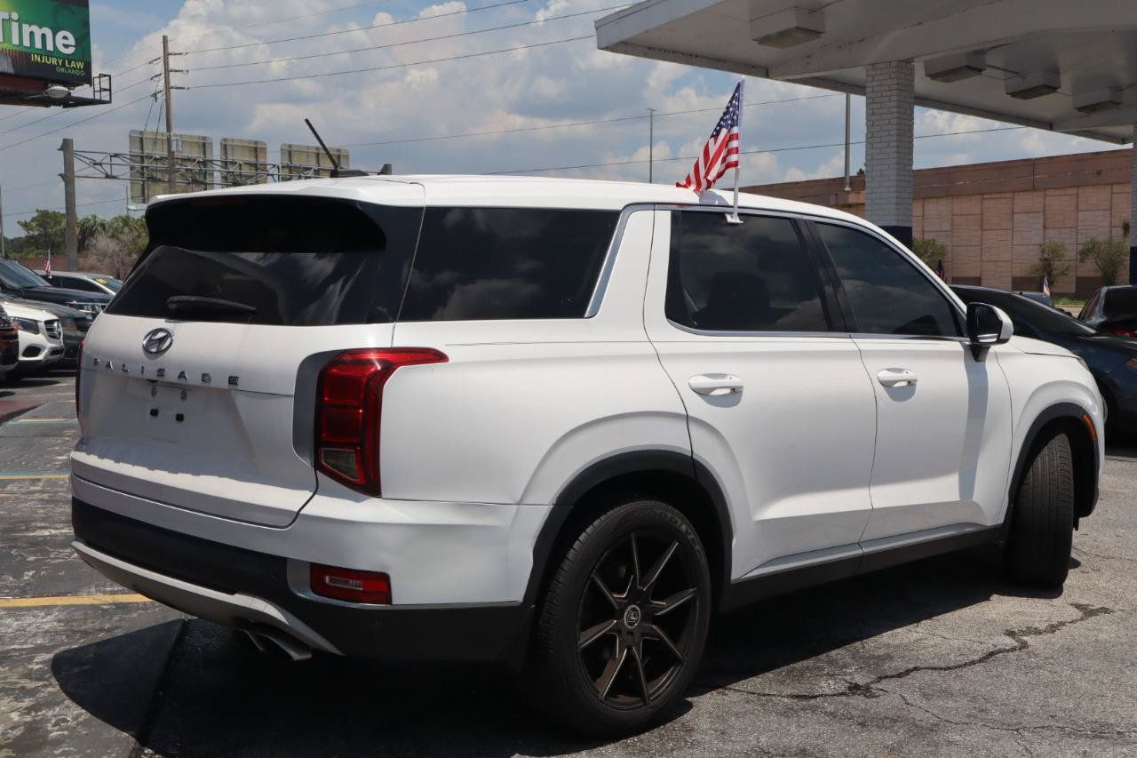Used 2020 Hyundai Palisade SE FWD image 3
