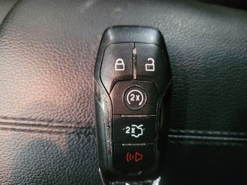 Used 2016 Ford Mustang Convertible w/ Equipment Group 051A image 32