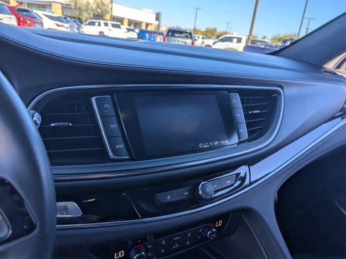 Used 2022 Buick Enclave Avenir w/ Avenir Technology Package image 26