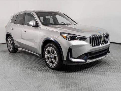 Used 2023 BMW X1 xDrive28i w/ Premium Package AWD/4WD image 11