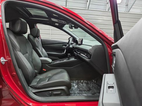 Used 2024 Honda Accord Sport image 15