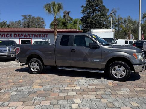 Used 2011 Ford F150 XLT image 3