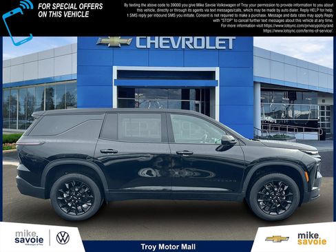 Used 2024 Chevrolet Traverse LS w/ Midnight/Sport Edition FWD image 2