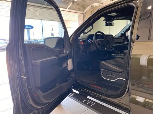Used 2025 Ford F150 Raptor AWD/4WD image 10
