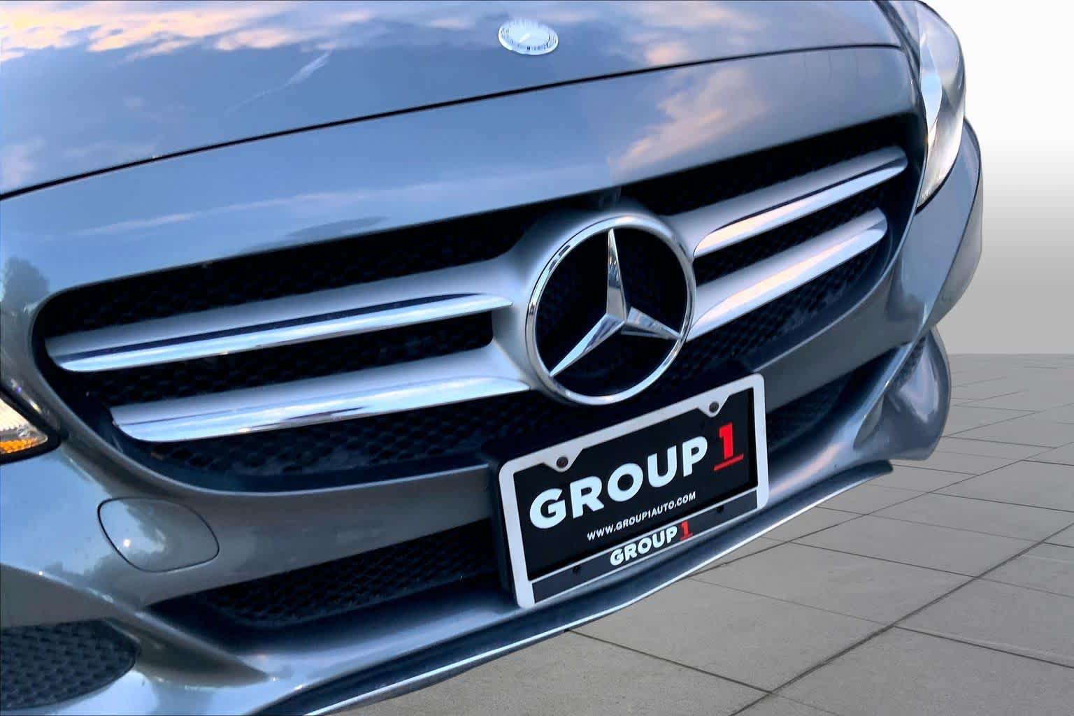 Used 2017 Mercedes-Benz C 300 Sedan image 30