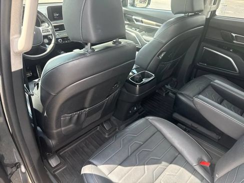 Used 2022 Kia Telluride SX w/ SX Prestige Package AWD/4WD image 21