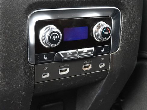 Used 2022 GMC Yukon XL AT4 w/ AT4 Premium Package image 48