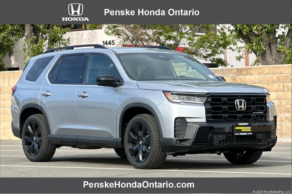 New 2026 Honda Pilot Black Edition image 1