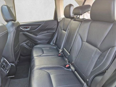 Used 2019 Subaru Forester Touring w/ Popular Package #3 AWD/4WD image 18