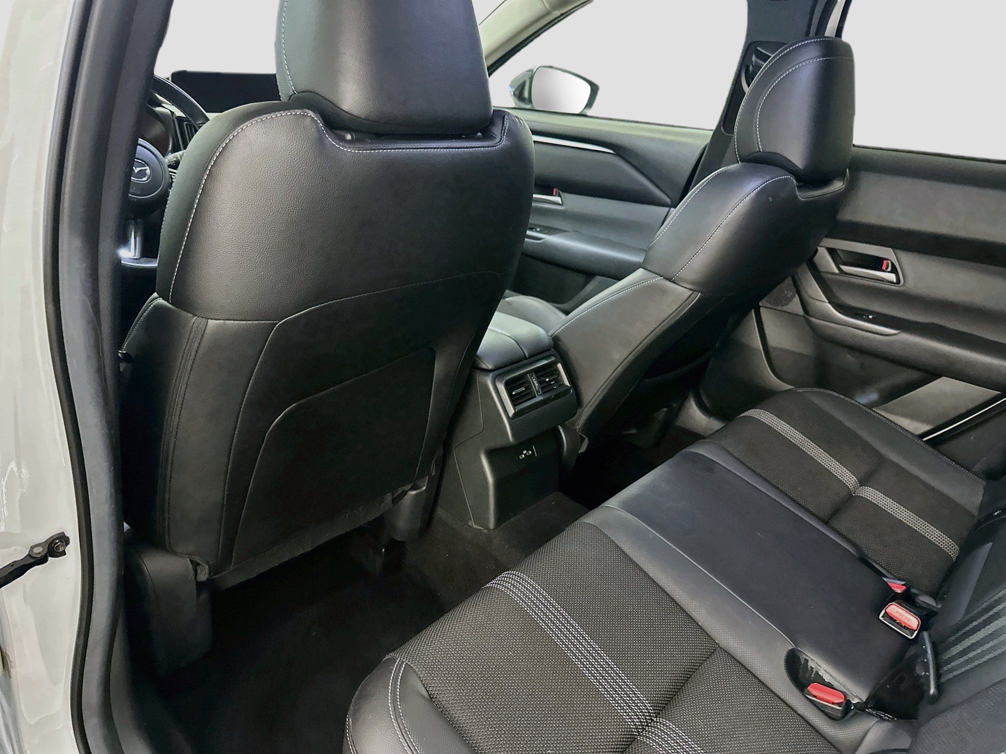 Used 2025 MAZDA CX-50 AWD 2.5 S w/ Preferred Package image 28