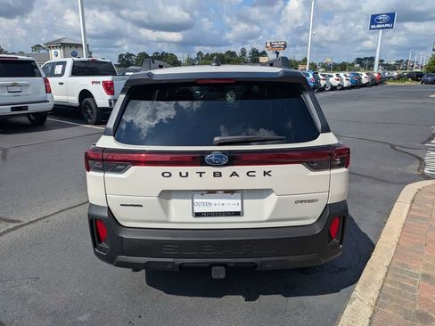 Used 2026 Subaru Outback Premium AWD/4WD image 6