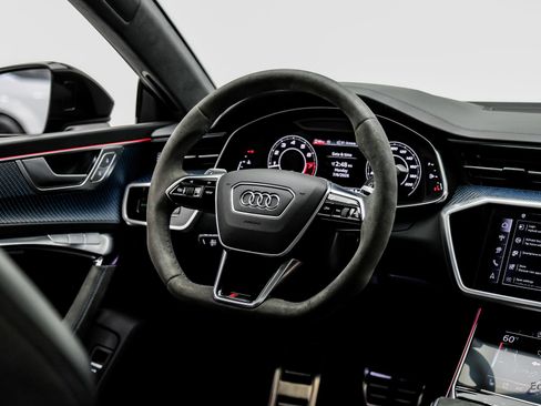 Used 2024 Audi RS 7 Performance AWD/4WD image 44