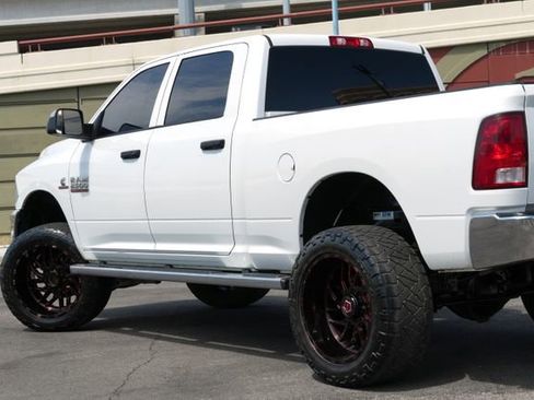 Used 2018 RAM 2500 Tradesman w/ Chrome Appearance Group AWD/4WD image 20