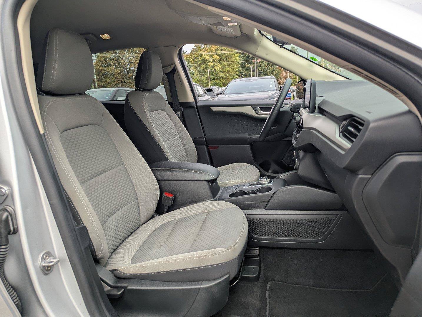Used 2020 Ford Escape SE AWD/4WD image 33