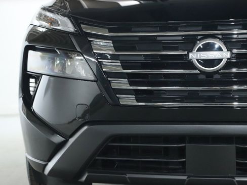 Certified 2026 Nissan Rogue S image 7