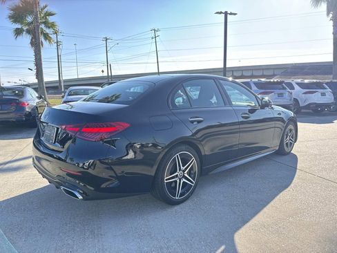 Used 2025 Mercedes-Benz C 300 Sedan image 5
