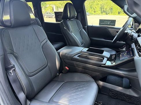 Certified 2026 INFINITI QX80 Autograph w/ Premium Cargo Package AWD/4WD image 21