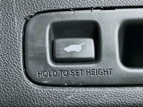 Used 2020 Honda CR-V EX-L image 29