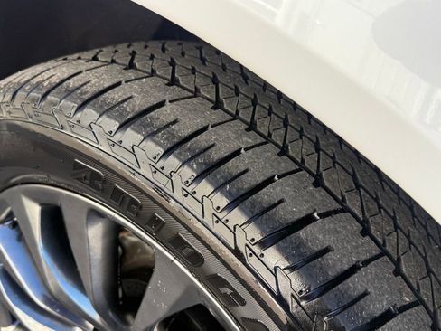 Used 2024 Nissan Armada Platinum w/ Captain's Chairs Package image 47