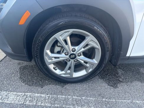 Used 2022 Hyundai Kona SEL w/ Cargo Package image 5