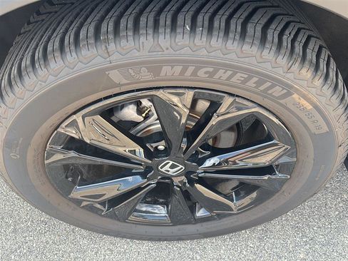 Used 2025 Honda CR-V Sport Touring image 19