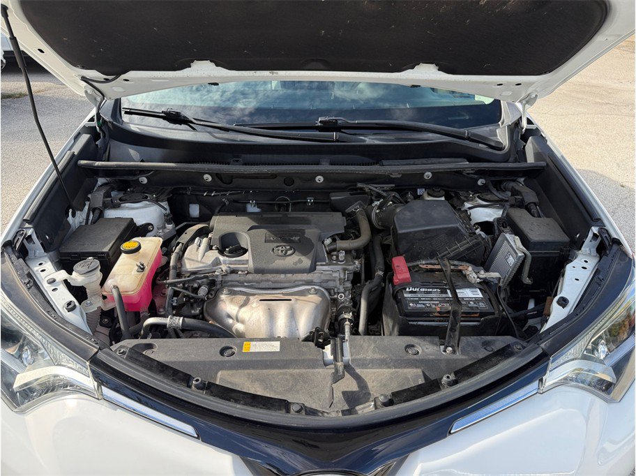 Used 2018 Toyota RAV4 XLE FWD image 44
