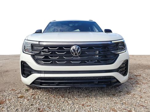 New 2026 Volkswagen Atlas Cross Sport SEL R-Line AWD/4WD image 3
