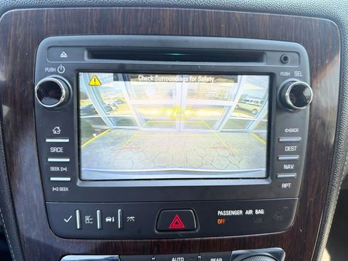 Used 2017 Chevrolet Traverse LT AWD/4WD image 18