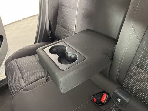 Used 2025 Chevrolet Equinox LT FWD image 41