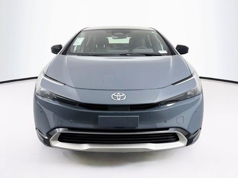 Certified 2026 Toyota Prius Plug-In Hybrid FWD image 9