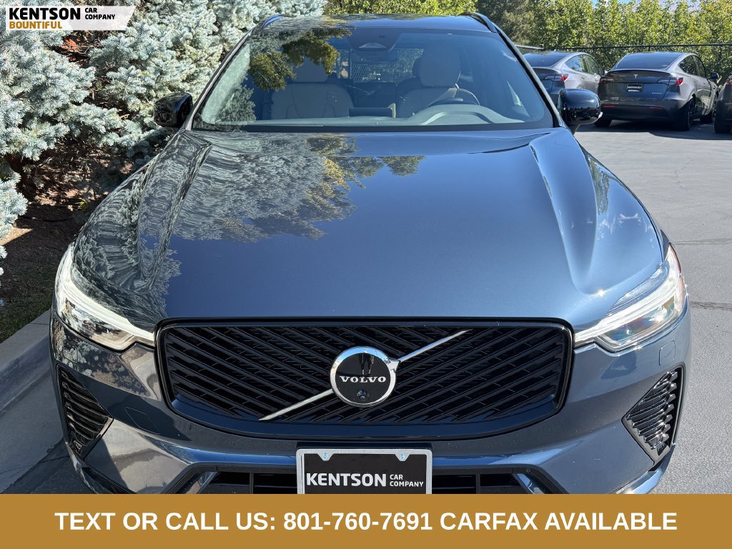 Used 2026 Volvo XC60 B5 Plus AWD/4WD image 2