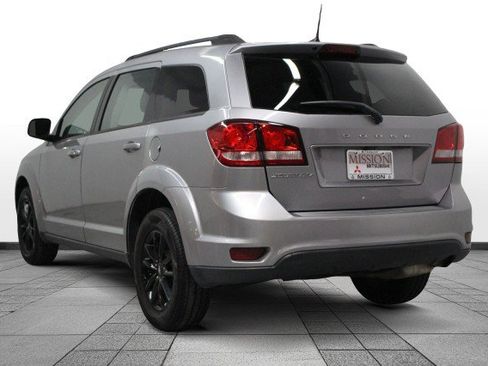 Used 2019 Dodge Journey SE w/ Connectivity Group image 5
