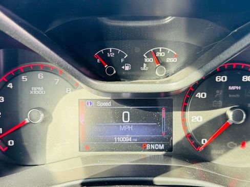 Used 2016 GMC Canyon SLE image 17