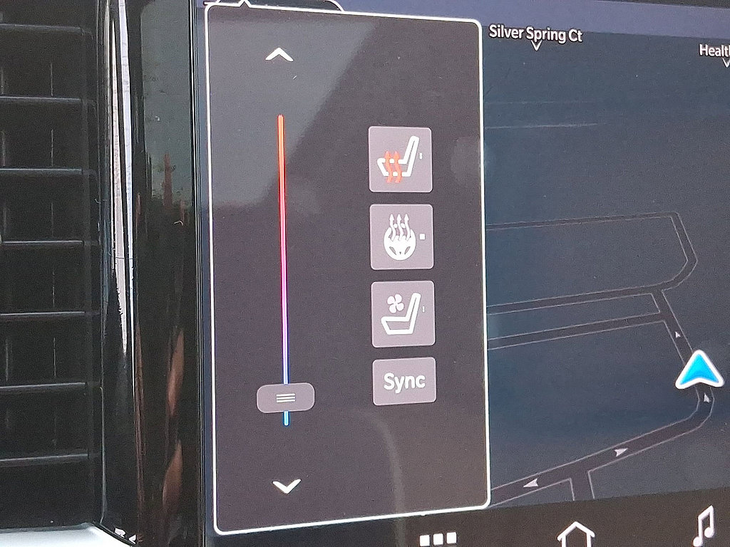 Used 2025 Chrysler Pacifica Pinnacle FWD image 25