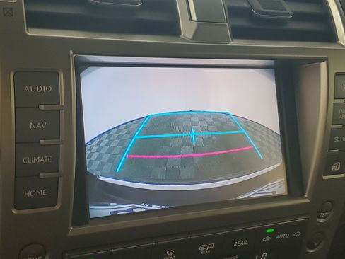 Used 2015 Lexus GX 460 image 18