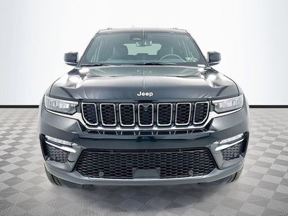 New 2025 Jeep Grand Cherokee Limited w/ Luxury Tech Group II