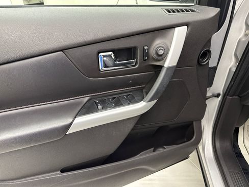 Used 2014 Ford Edge SEL w/ Equipment Group 205A image 11