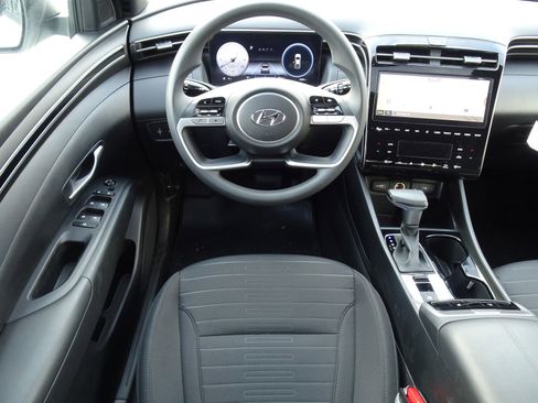 Used 2024 Hyundai Santa Cruz SEL w/ Activity Package image 12